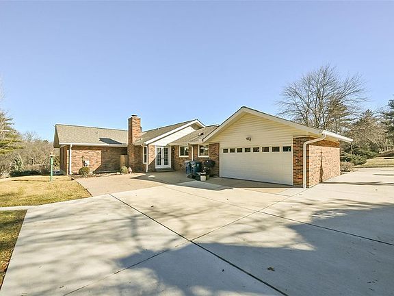 3rd image of 14767 Chermoore Dr