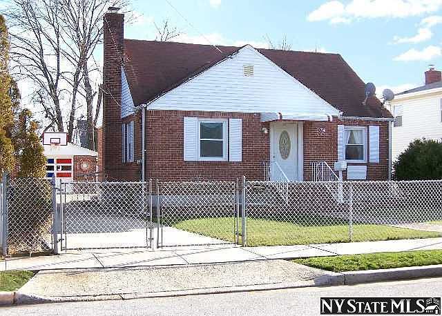 1st image of 86 Stanton Blvd