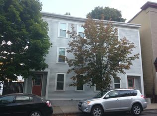418-422 W 2nd St #418-1, South Boston, MA 02127