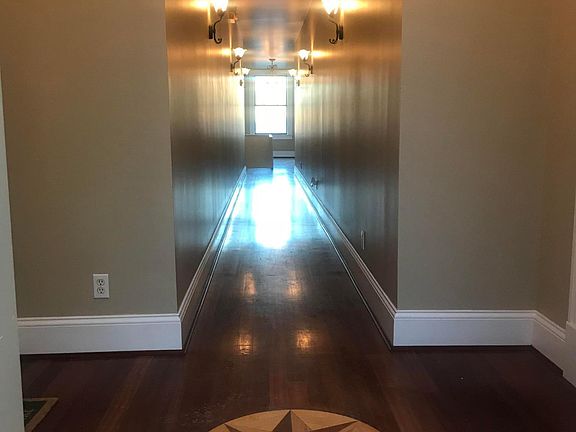 Hallway Entrance to unit