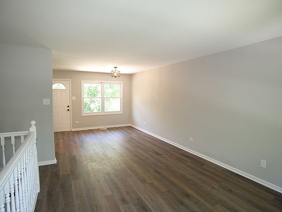 5th image of 18117 Orleans Dr