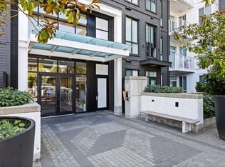 14968 101a Ave #425, Surrey, BC V3R 0E8