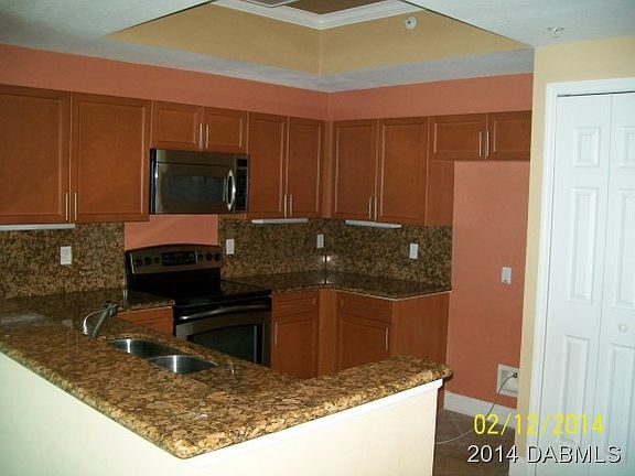 4th image of 2 Oceans West Blvd APT 1408