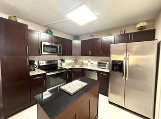 433 Pine Glen Ln APT B-1, Greenacres, FL 33463