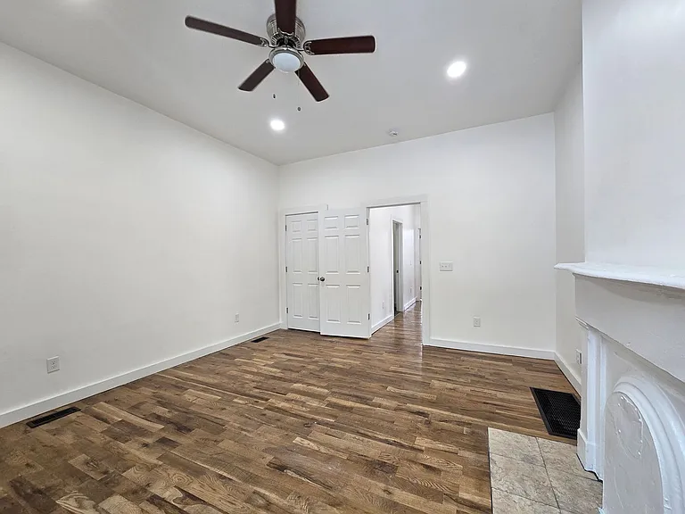 658 State Ave — Photo 17