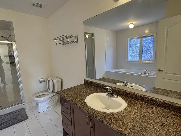 276 The Bridle Walk — Photo 15