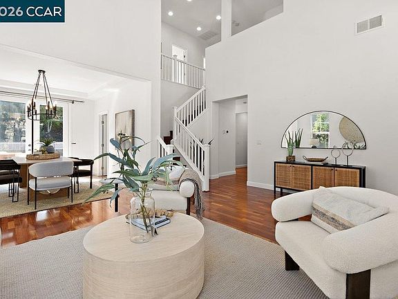 5th image of 771 Pradera Way