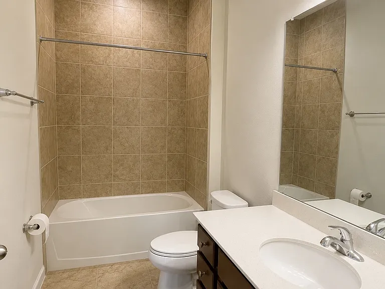 10507 High Noon Trl — Photo 11