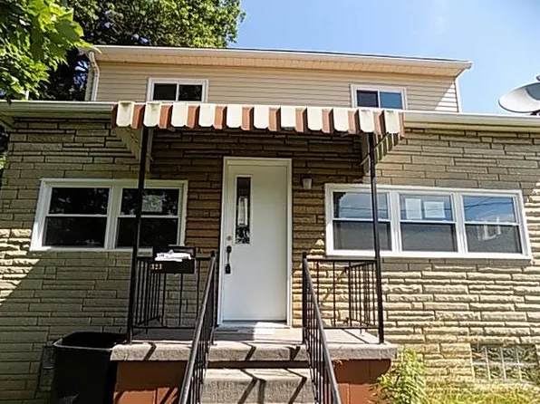 323 Rosslyn Ave, Springdale, PA 15144