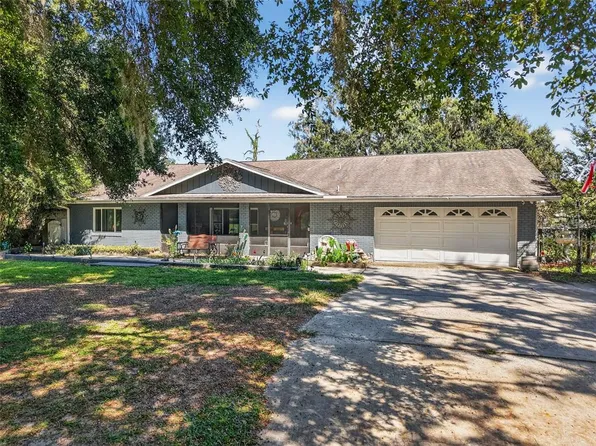 5617 County Road 569, Center Hill, FL 33514