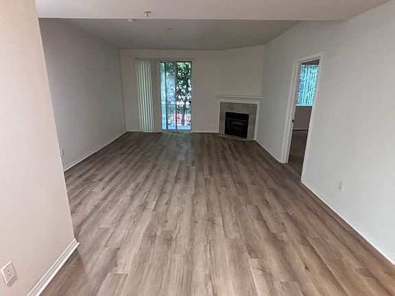 3rd image of 12047 Califa St APT 104