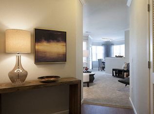 Washington Crossing Apartments, Woburn, MA 01801