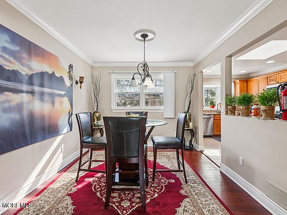 5th image of 183 Pine Brook Road