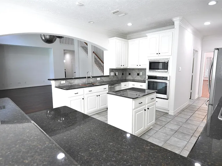 1914 Sand Hollow Ln — Photo 19
