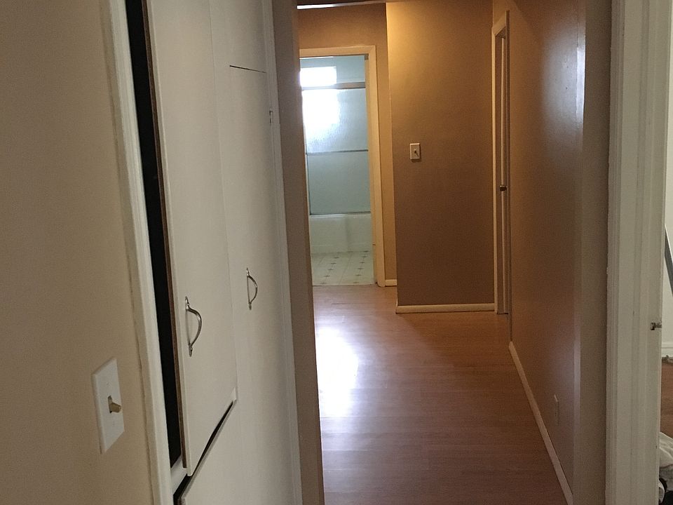 1st image of 1211 E Osage Ave