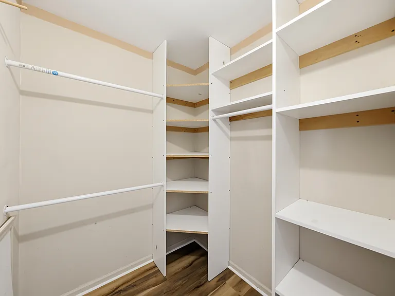 118 Woodlake Dr #118 — Photo 8