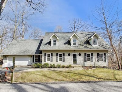 211 Woody Way, Oakwood Hills, IL, 60013