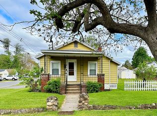 3041 Granville Ave, Schenectady, NY 12306