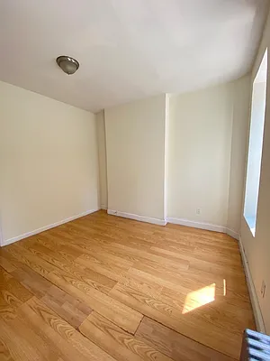 Rented by ER (DO NOT USE) | media 16