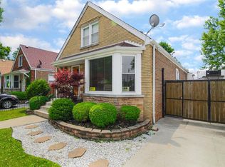 3347 W 71st St, Chicago, IL