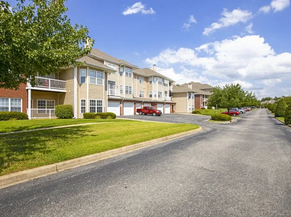 The Legends Apartments, 11000 Indian Legends Dr #27-302, Louisville, KY 40241