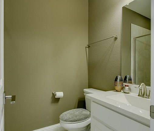 5th image of 3335 Denali Dr