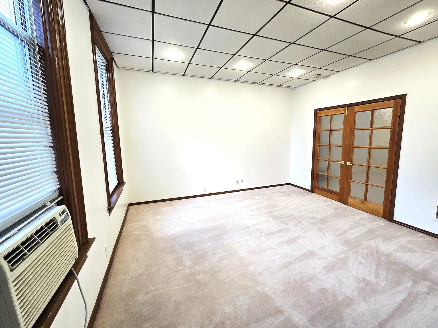 4 bed, 1200 sqft, $1,750 — Photo 3