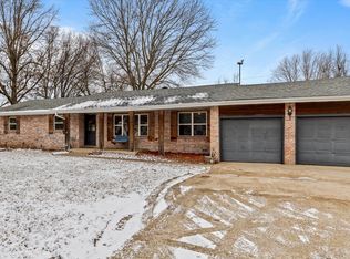 5237 S State Highway Ff, Brookline, MO 65619