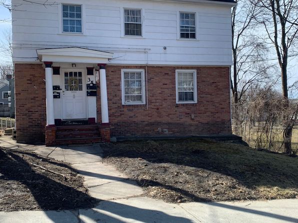 35 Adams St #5