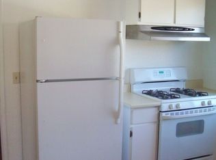 8867 Gardena Rd, Lakeside, CA 92040