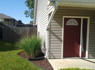 812 SE 44th Ter, Topeka, KS 66609