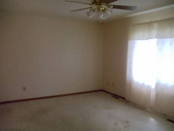 3rd image of 1434 Roosevelt St