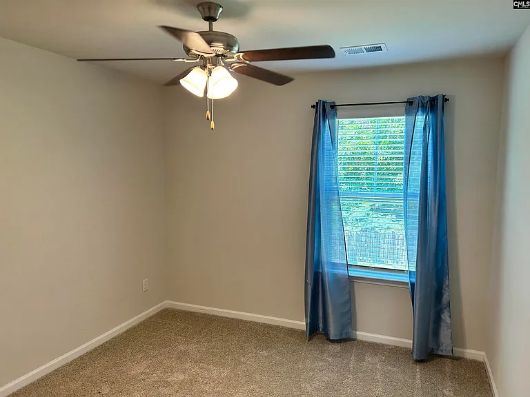 1071 Crescent Moon Loop — Photo 32