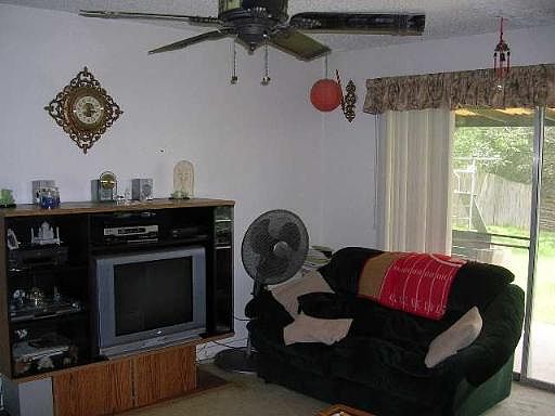 5th image of 16411 SPRUCE COVE