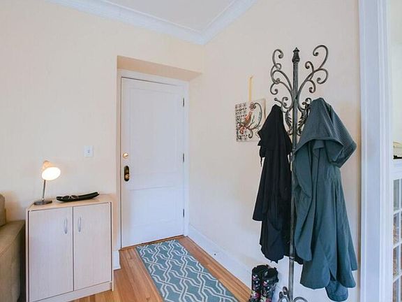 3rd image of 3346 Blaisdell Ave APT 8