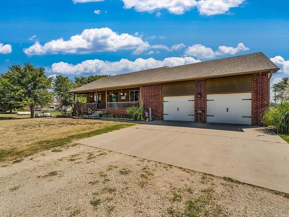 1400 N Broken Arrow Rd, Peck, KS 67120 | Zillow