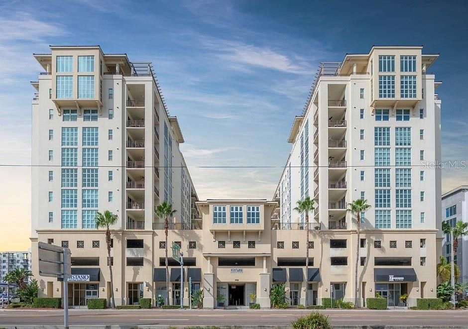 1st image of 1238 E KENNEDY BOULEVARD #402