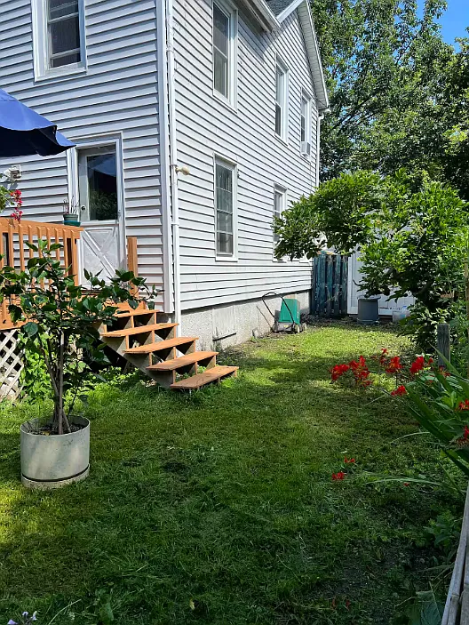 4 bed, 1.5 bath, 1424 sqft, $2,995 — Photo 4