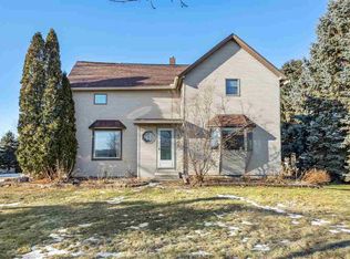 5001 N McCarthy Rd, Appleton, WI 54913