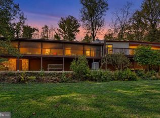 2240 York Rd, Dover, PA 17315