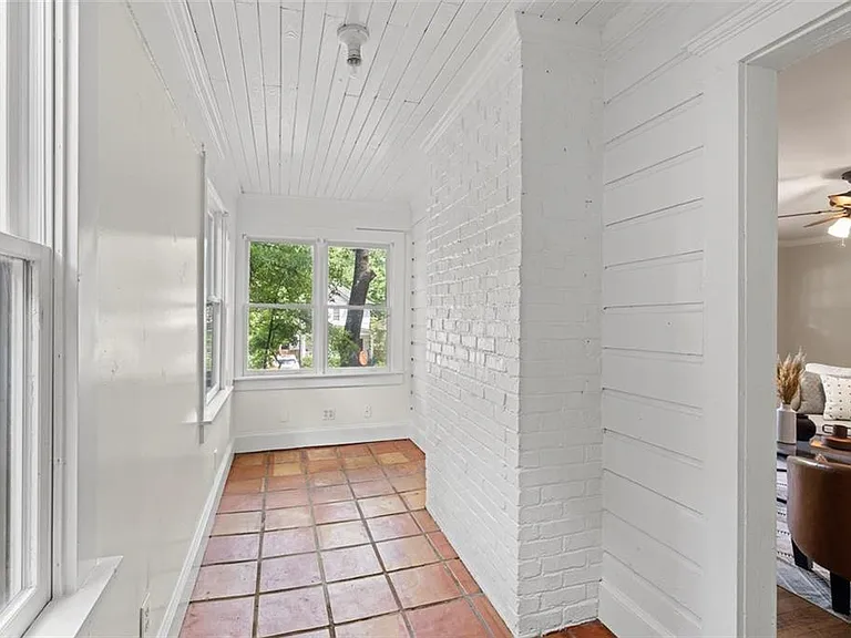 1339 Miller Reed Ave SE — Photo 14