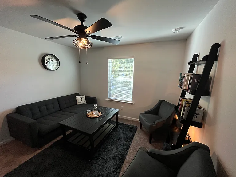 3093 Grinnell St — Photo 23