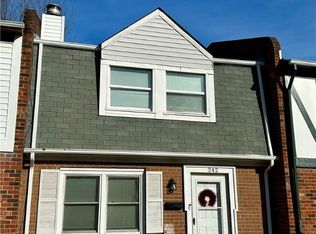 242 Knighthood Ct, Richmond, VA 23227