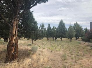 10151 Juniper Glen Cir, Redmond, OR 97756
