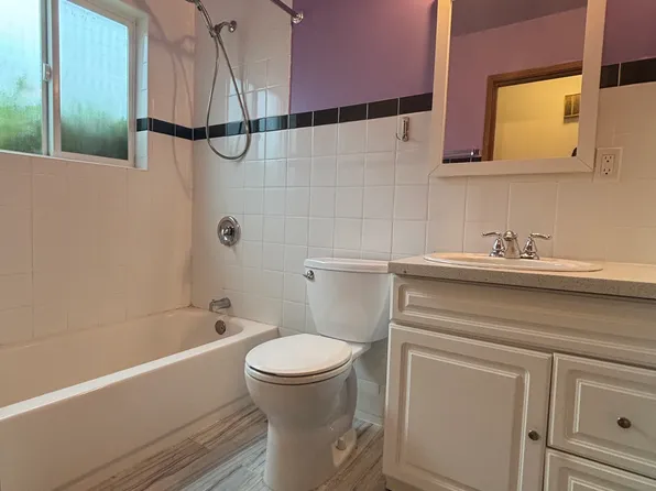 7227-7233 E Burnside St, Portland, OR 97215