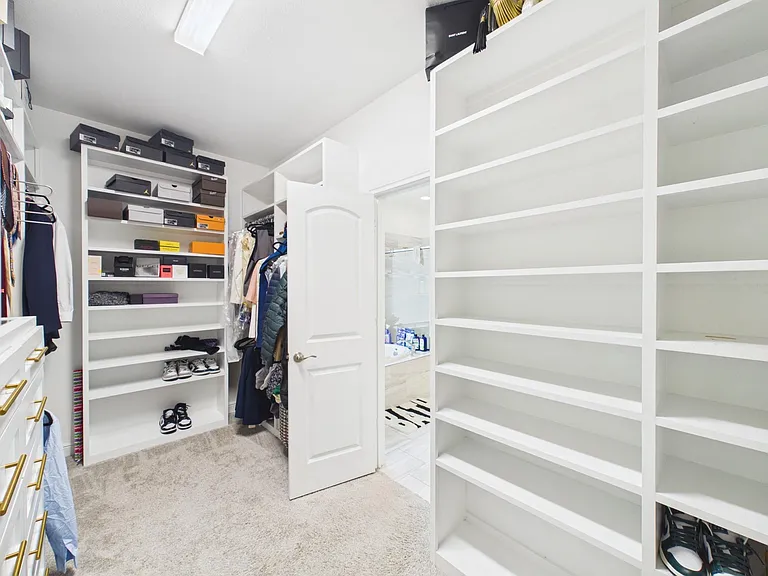 24711 Miltonwood St — Photo 27