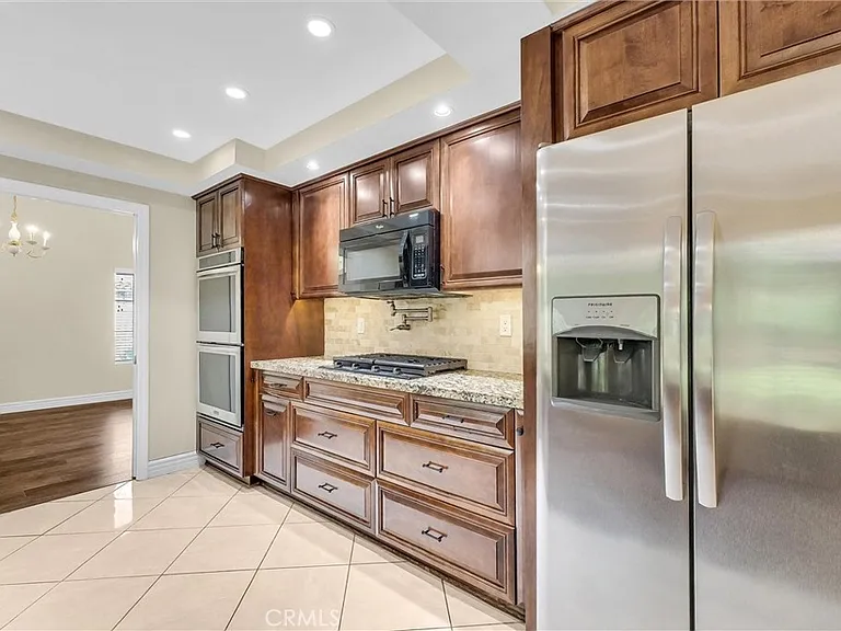 1070 Cannon Rd — Photo 20