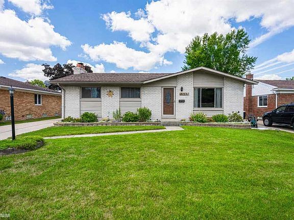 2nd image of 37731 Badger Dr