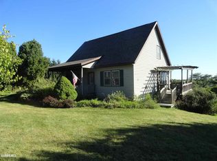 2399 N Elizabeth Scales Mound Rd, Elizabeth, IL 61028