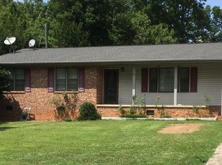403 Taylors Rd, Taylors, SC 29687